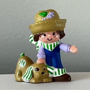 Vintage Strawberryland Miniature: Huckleberry Pie with Pupcake